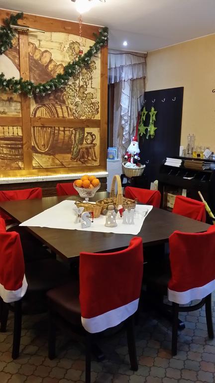 Hotel Restaurant Moselblick Wintrich Exterior foto